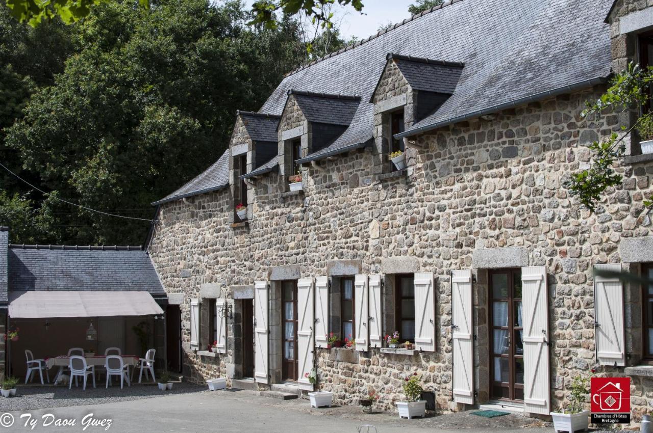 Ty Daou Gwez Bed & Breakfast Irodouer Exterior foto