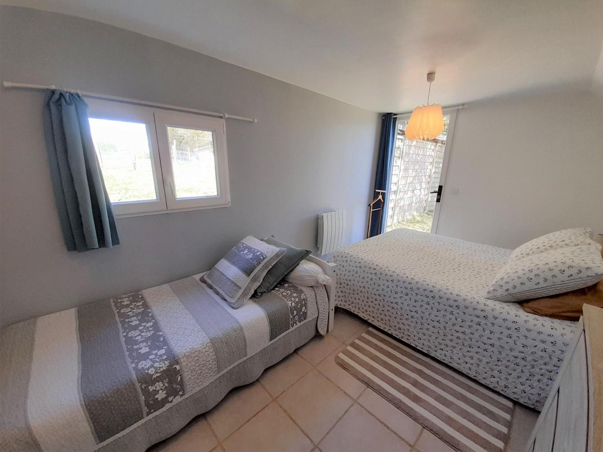 Ty Daou Gwez Bed & Breakfast Irodouer Exterior foto